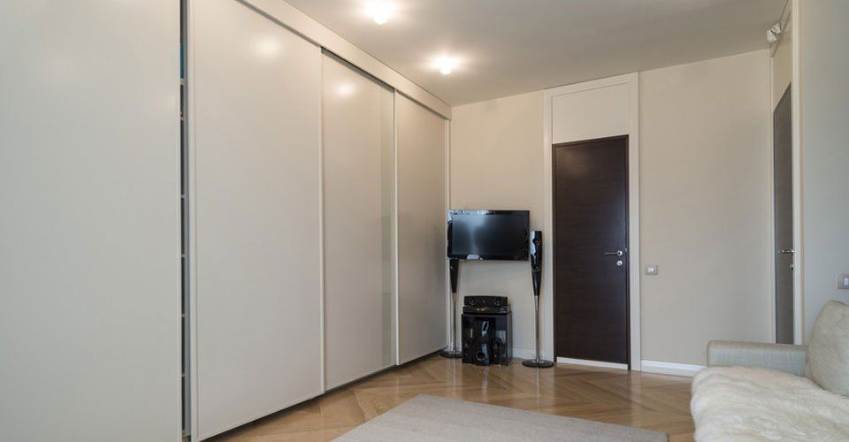 Questions You Must Ask Before Installing Bespoke Wardrobes in Bristol