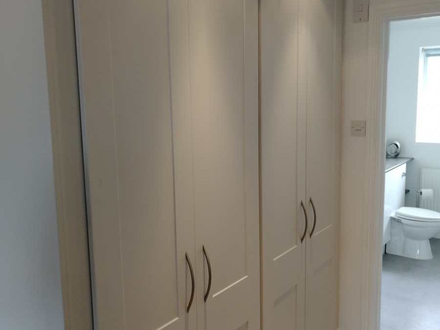 Minimalist Vs Classic Designs In Bespoke Sliding Wardrobes